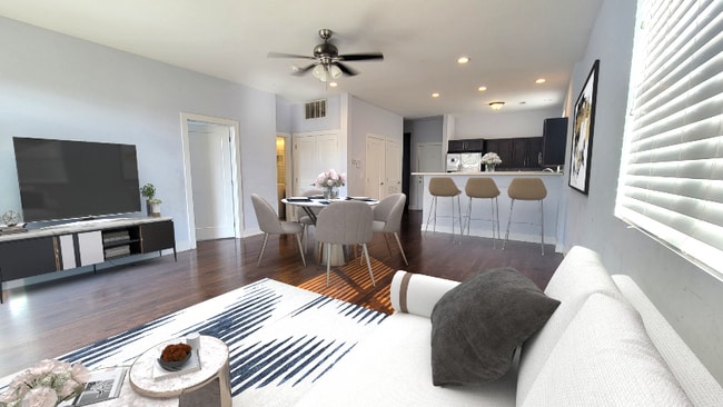 Building Photo - 504 S Oakley Blvd