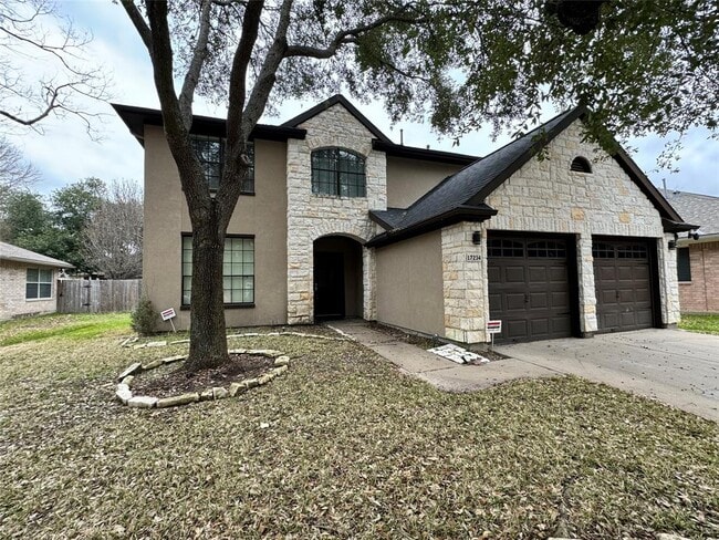 Building Photo - 17234 Stonebridge Trail