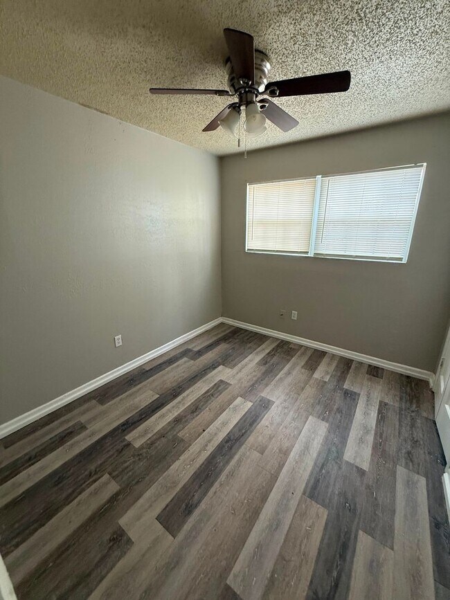 Foto del edificio - $0 First Month's Rent / $0 Deposit at Move-in