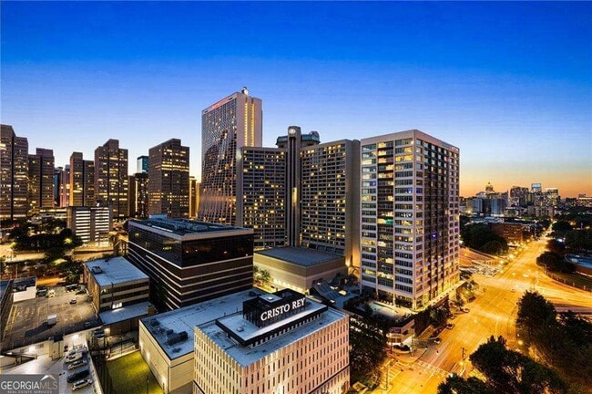 Foto del edificio - 215 Piedmont Ave NE