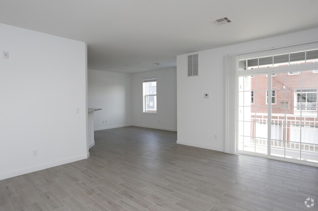 Living Space - Bayonne Bay
