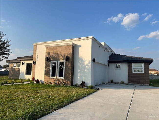 Building Photo - 1611 Oak Alley Dr