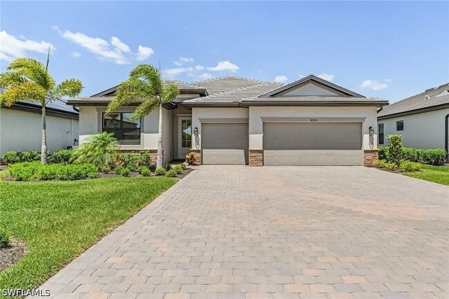 Building Photo - 18324 Ridgeline Dr