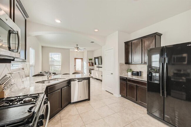 Building Photo - 441 Shale Cir