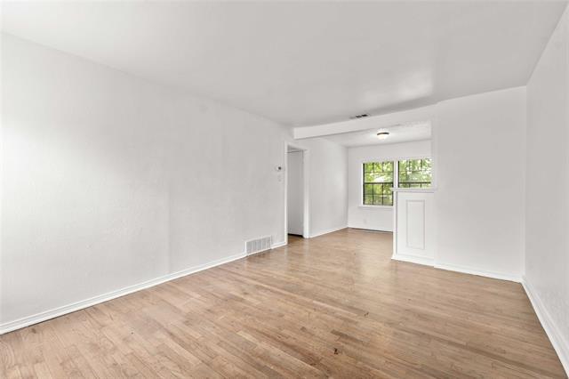 Building Photo - 1423 Celeste Dr