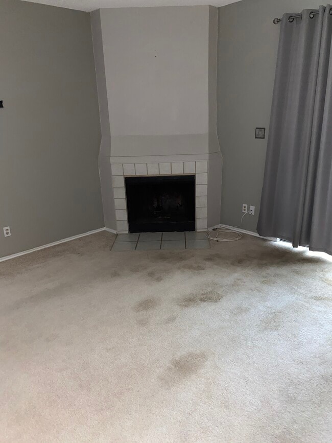Wood burning, wood supplied - 11815 Vance Jackson Rd
