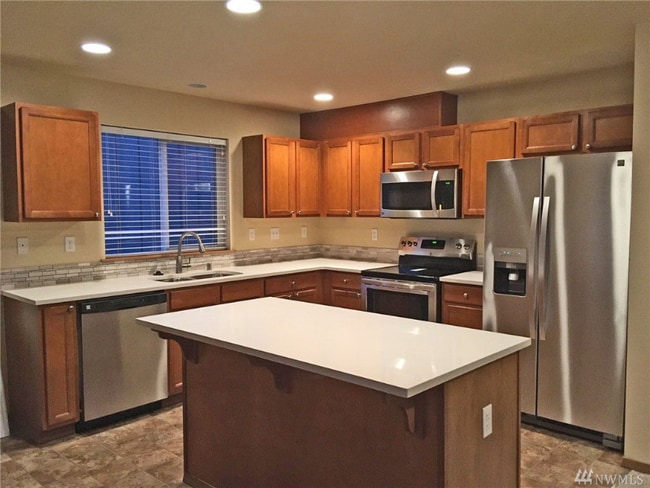 Building Photo - 19103 23rd Ave Ct E