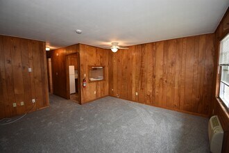Building Photo - 23 Alexander Dr