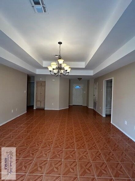 Foto del edificio - 944 Alta Mesa Blvd