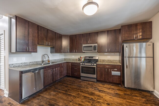 Foto del edificio - 4849 N Seeley Ave