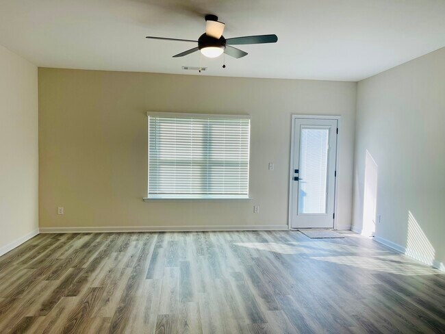 Foto del edificio - 3924 Saddle Bag Ct