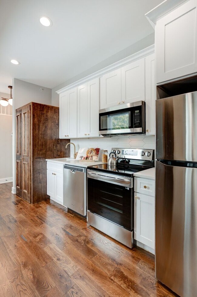 Foto del edificio - 2638 N 33rd St