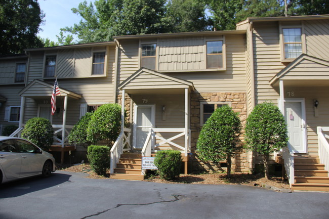 Building Photo - 79 Willow Bridge Dr