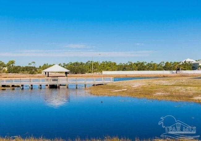 Foto del edificio - 13351 Johnson Beach Rd