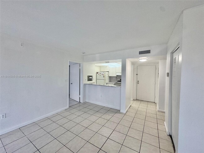 Building Photo - 7125 NW 186th St