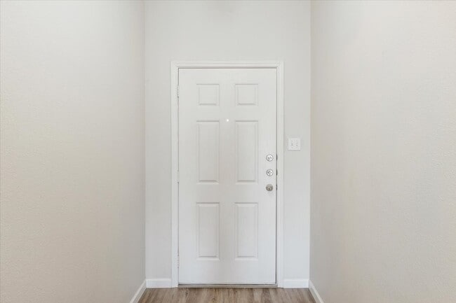 Foto del edificio - 326 Emerald Ridge Dr