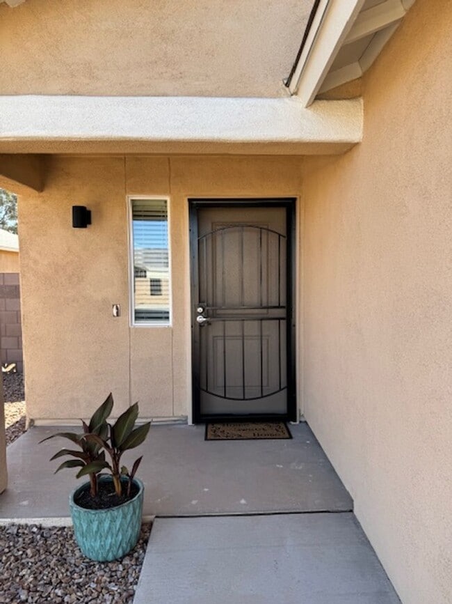 Building Photo - East- NEW BUILD 3 Bedroom rental homes!
