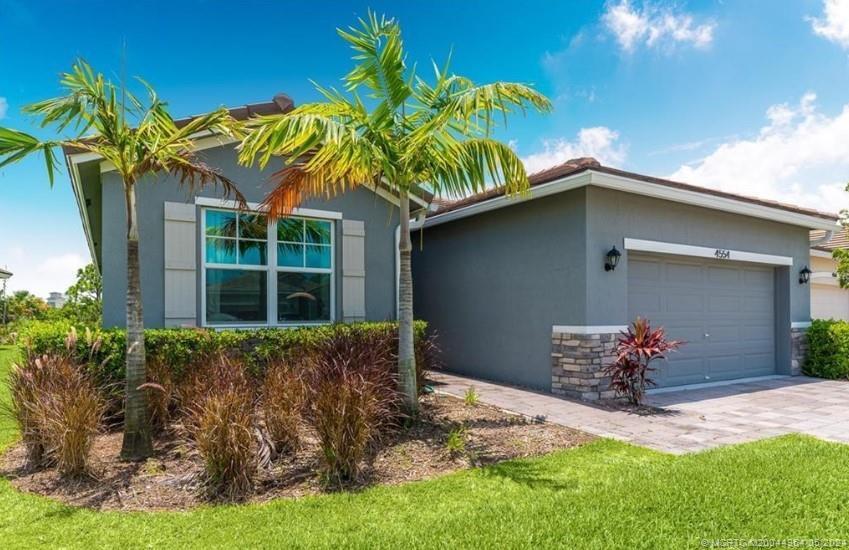 Foto principal - 4554 NW King Ct