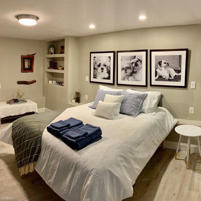 Foto del edificio - 2 br, 1 bath Duplex - 13 G St Apt 1