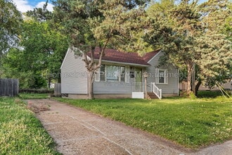 Building Photo - 8253 Frost Ave