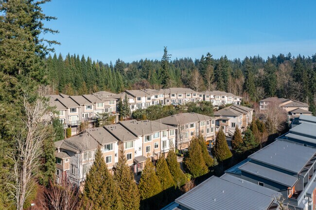 Building Photo - Peregrine Point Townhouse Condominium