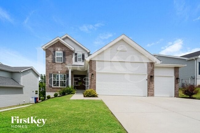 Building Photo - 726 Winding Bluffs Dr
