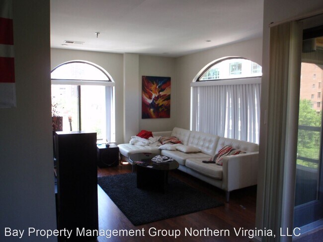 Building Photo - 2 br, 2 bath House - 1029 STUART STREET, N...