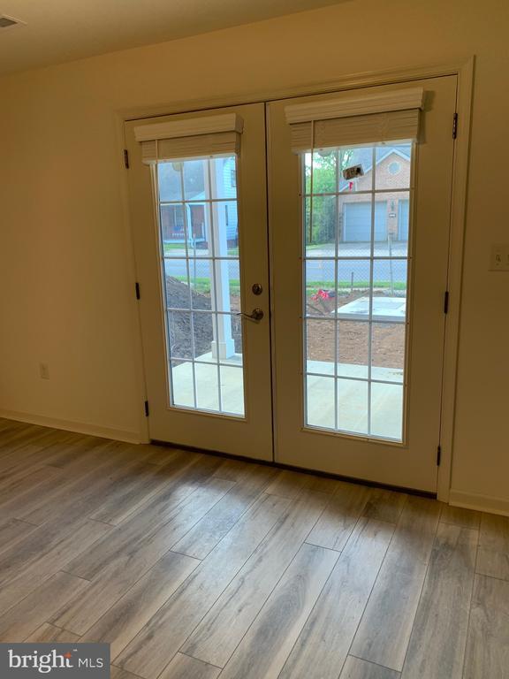Foto principal - 205 E Chestnut St