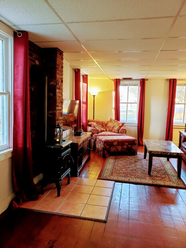 Foto del edificio - 3849 Township Line Rd