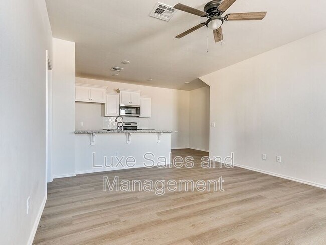 Foto del edificio - 8018 NW 105th Terrace