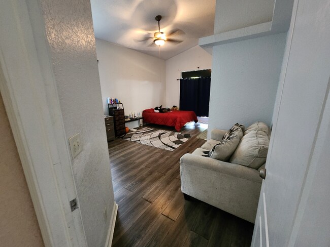 Foto del edificio - 442 SE 36th Terrace