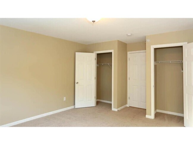 Foto del edificio - 22262 Lilac Way