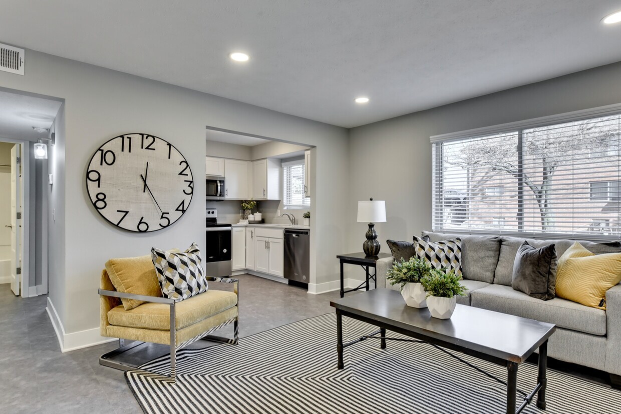 Foto principal - 4702 Wakeley St