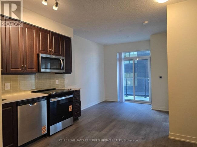 Building Photo - 38 Annie Craig Dr