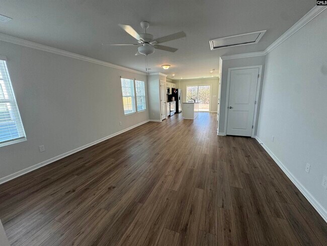 Foto del edificio - 269 Bangalore Wy