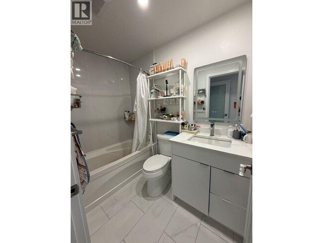 Building Photo - 2780 Acadia Rd