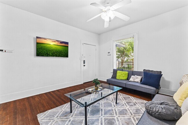 Foto del edificio - 2509 Whitney St