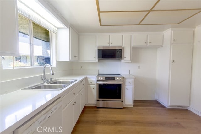 Building Photo - 5588 Cajon Ave