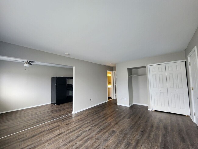 Foto del edificio - Sunrise Lincoln Apartments