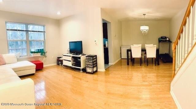 Building Photo - 5 Beacon Ct