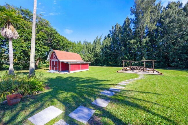 Building Photo - 5300 SW 162nd Ave