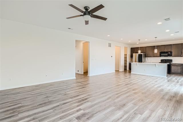 Building Photo - 9735 Uravan St