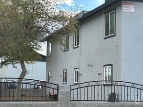 Building Photo - 12707 W Amy Dr