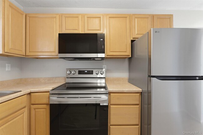 Foto del edificio - 614 Fox Run Ln