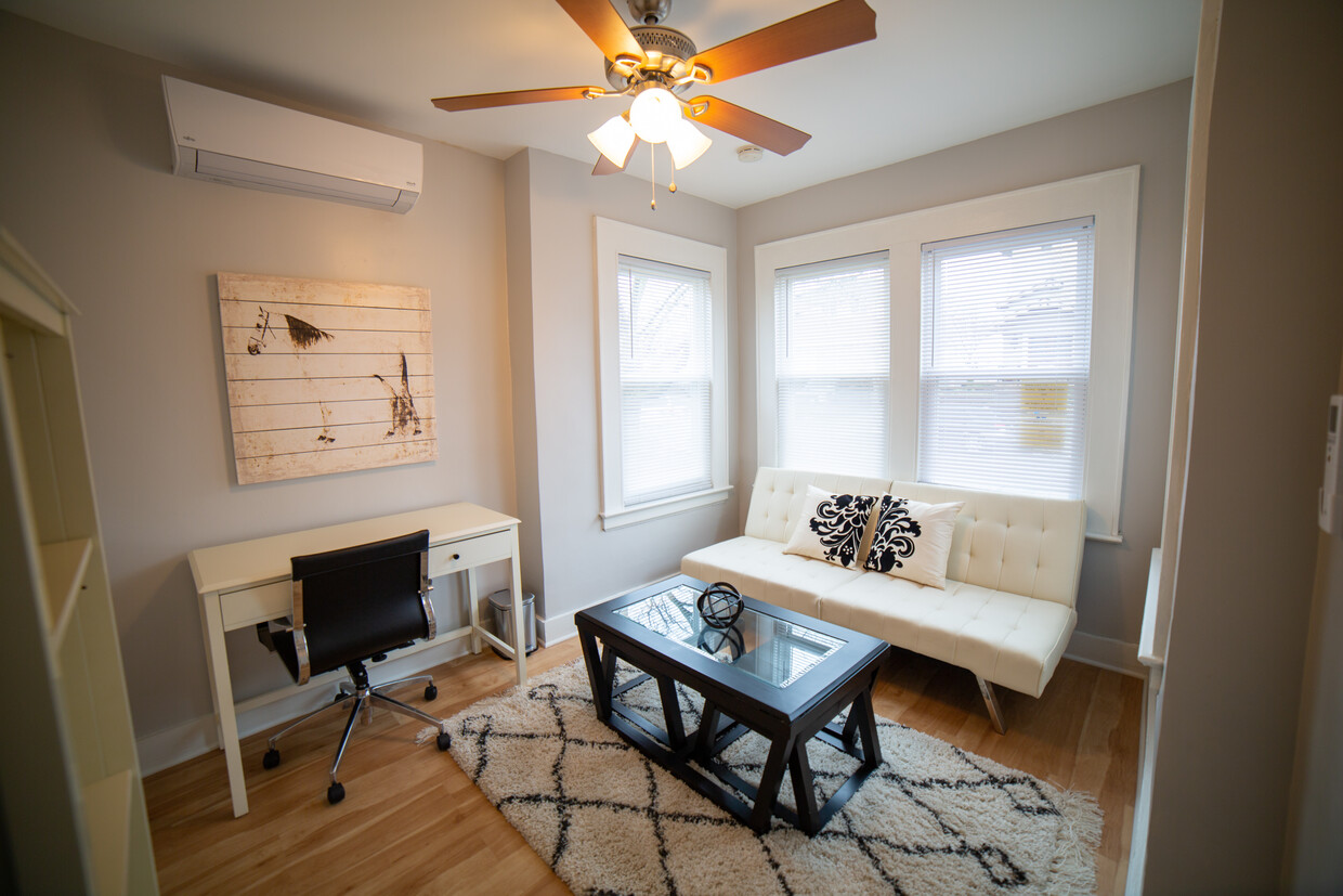 Foto principal - 712 3rd Ave