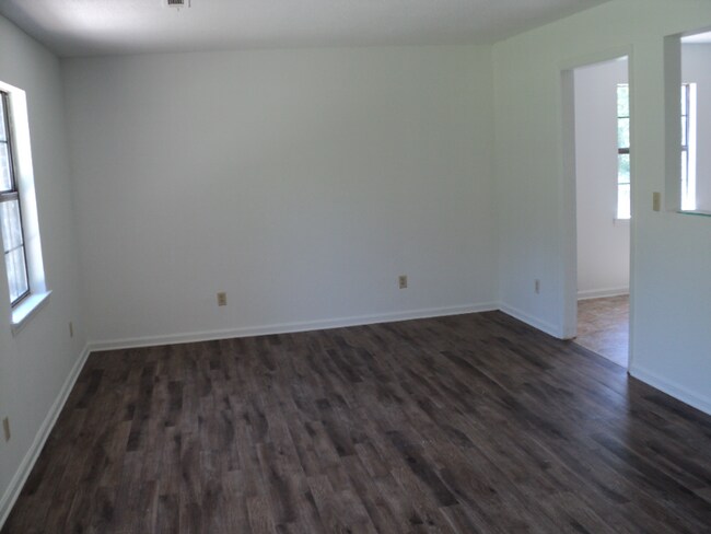 Foto del edificio - 7765 Co Rd 54