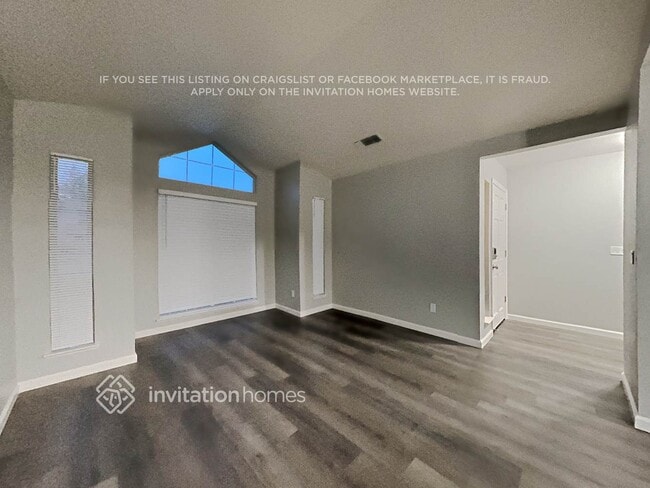 Building Photo - 328 Grouse Dr