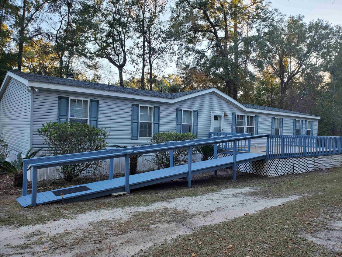 Primary Photo - 1628 Spring Creek Hwy