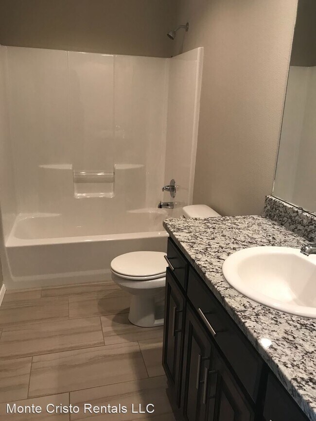 Foto del edificio - 3 br, 2 bath House - 459 W. Madrid