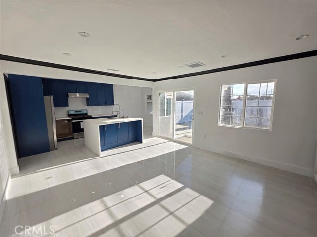 Foto del edificio - 9525 Stanwin Ave